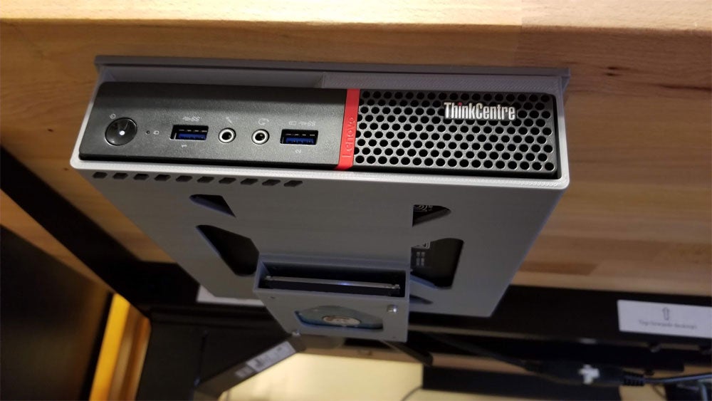 lenovo_tiny_desk